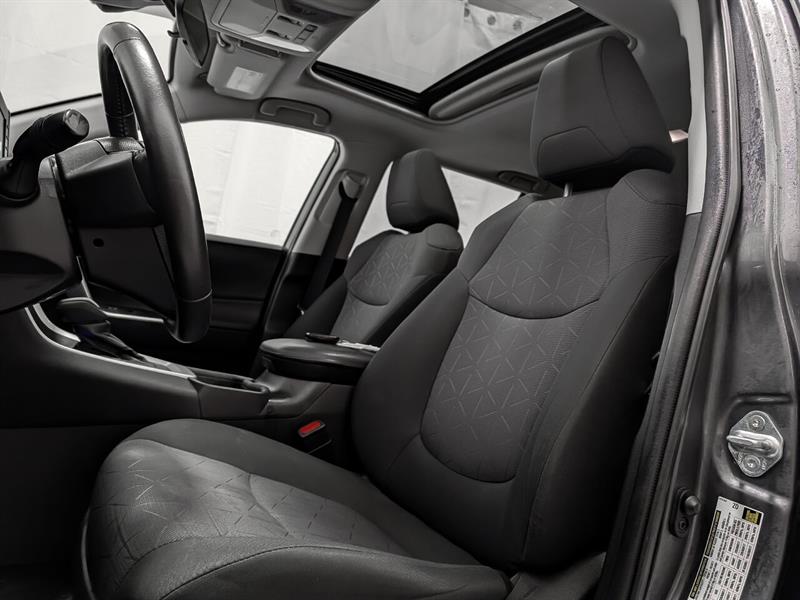 toyota RAV4 2020 - 8