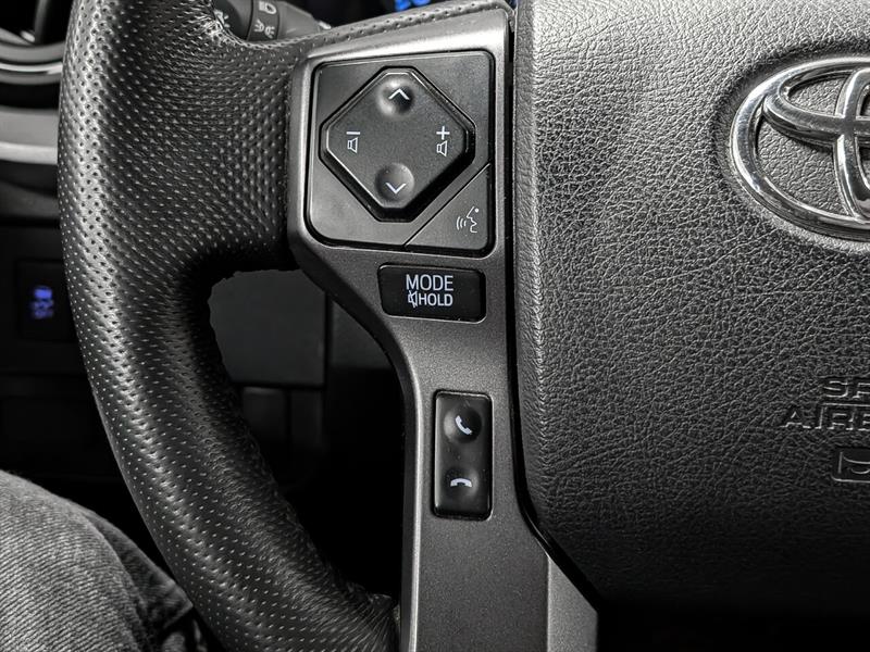 toyota Tacoma 2022 - 13