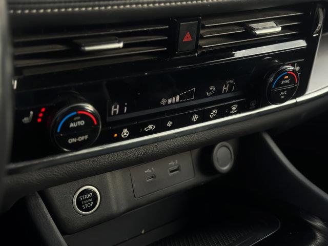 nissan Rogue 2021 - 23