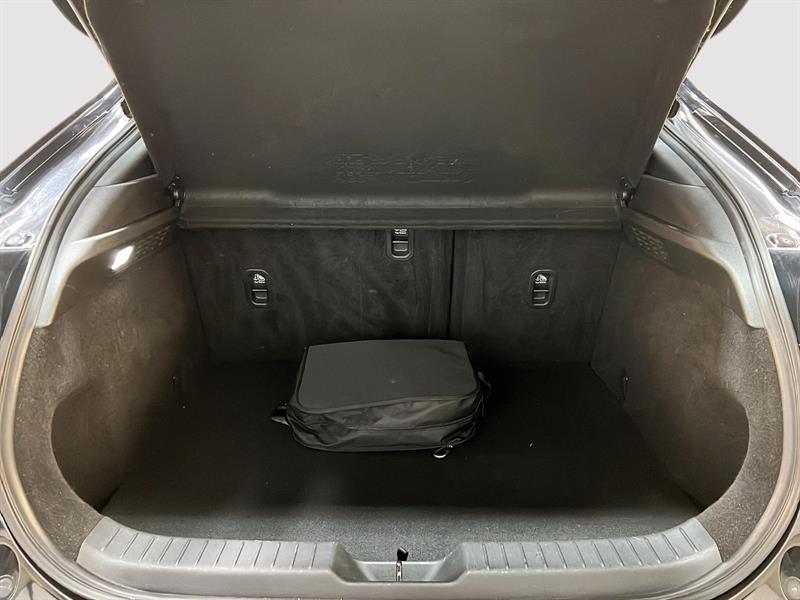 mazda MX-30 2022 - 12