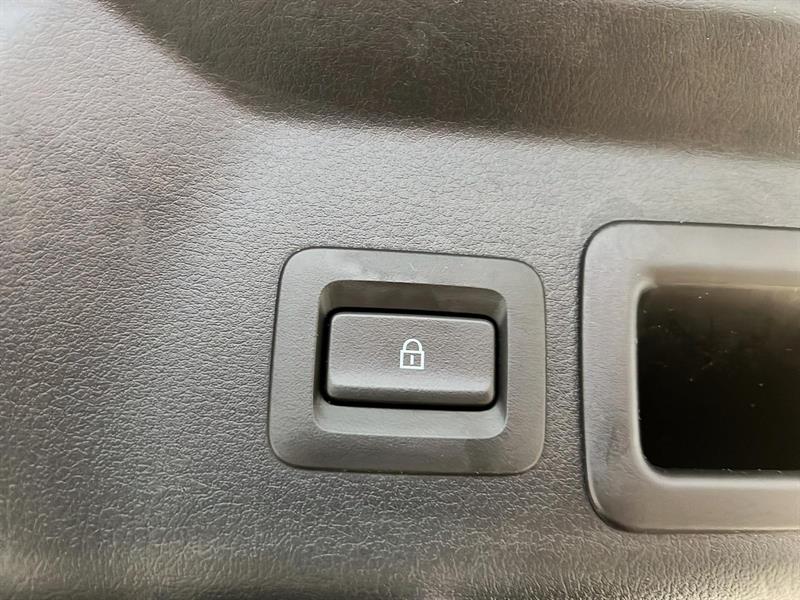 mazda MX-30 2022 - 13