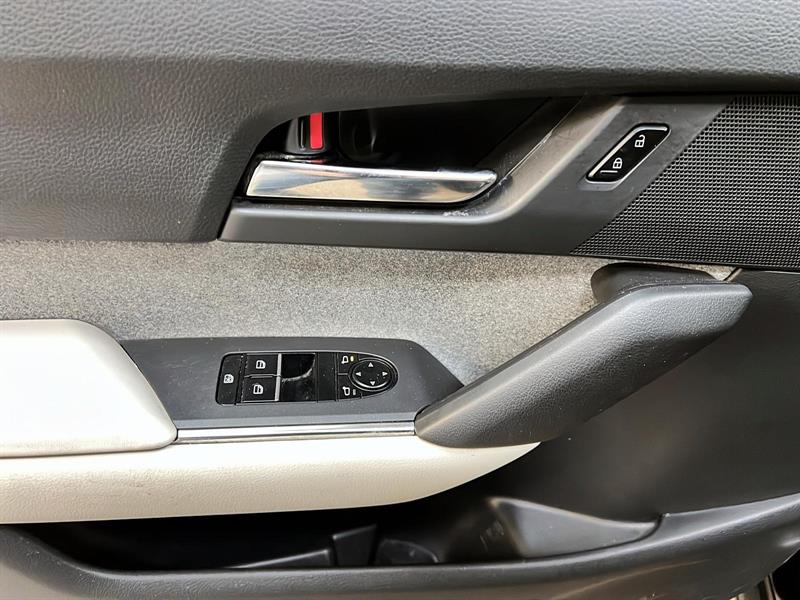 mazda MX-30 2022 - 23