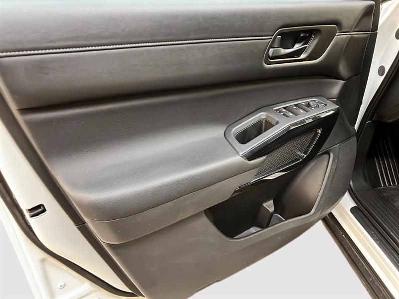 nissan Pathfinder 2024 - 26