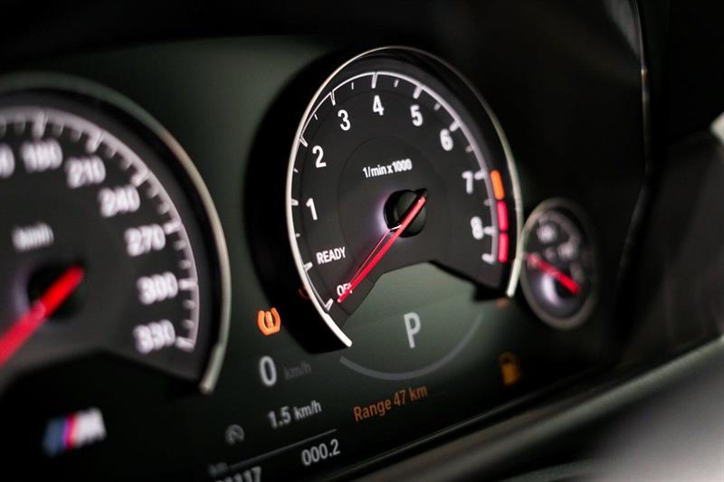 bmw M4 GTS 2016 - 43