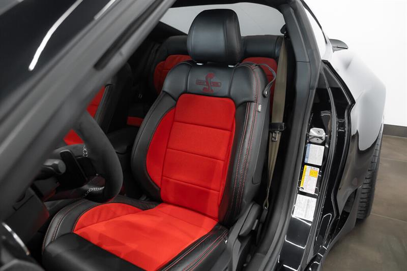 ford Mustang 2020 - 25