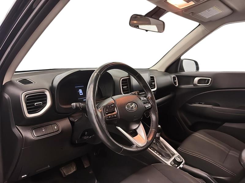 hyundai Venue 2023 - 14