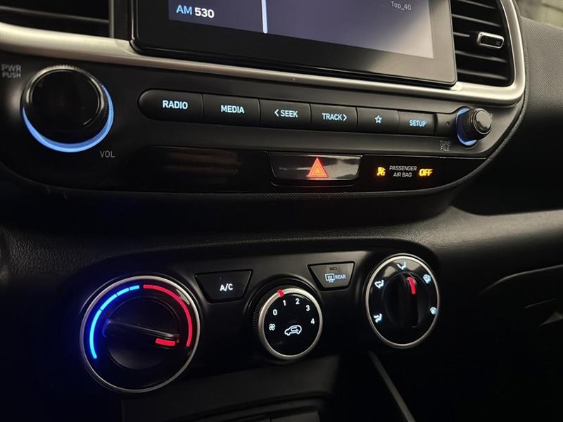 hyundai Venue 2023 - 33