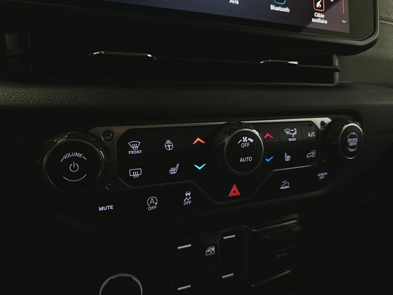 jeep Wrangler 2024 - 27