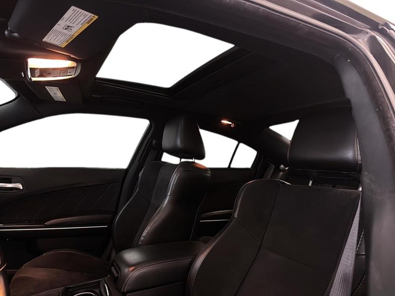 dodge Charger 2022 - 17