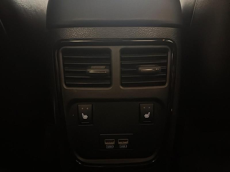 dodge Charger 2022 - 19