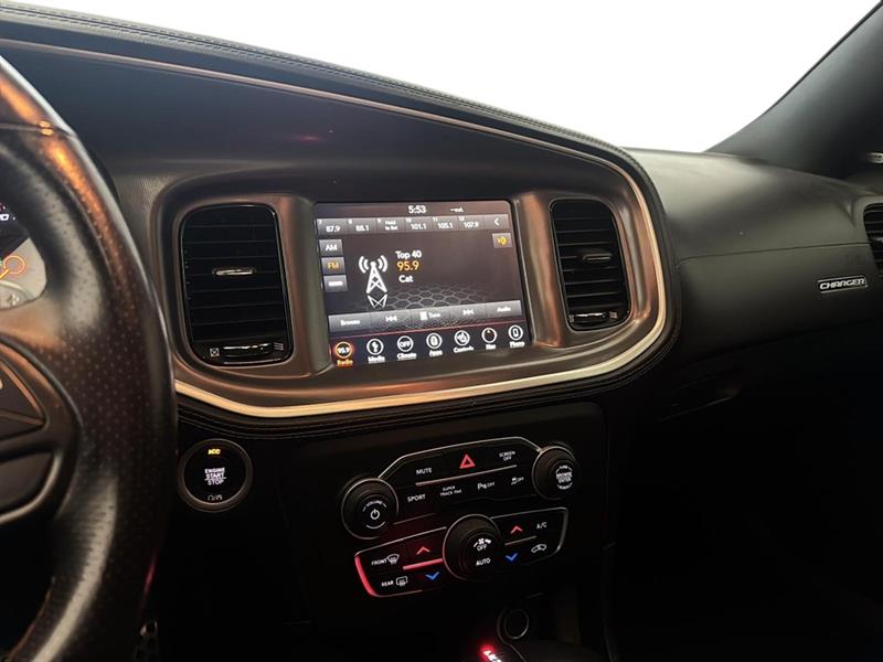 dodge Charger 2022 - 28