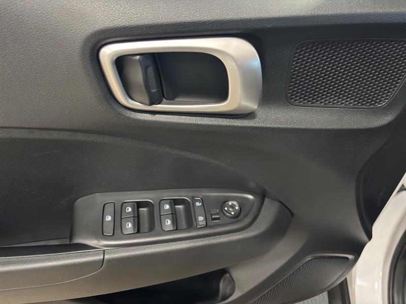 hyundai Venue 2023 - 9