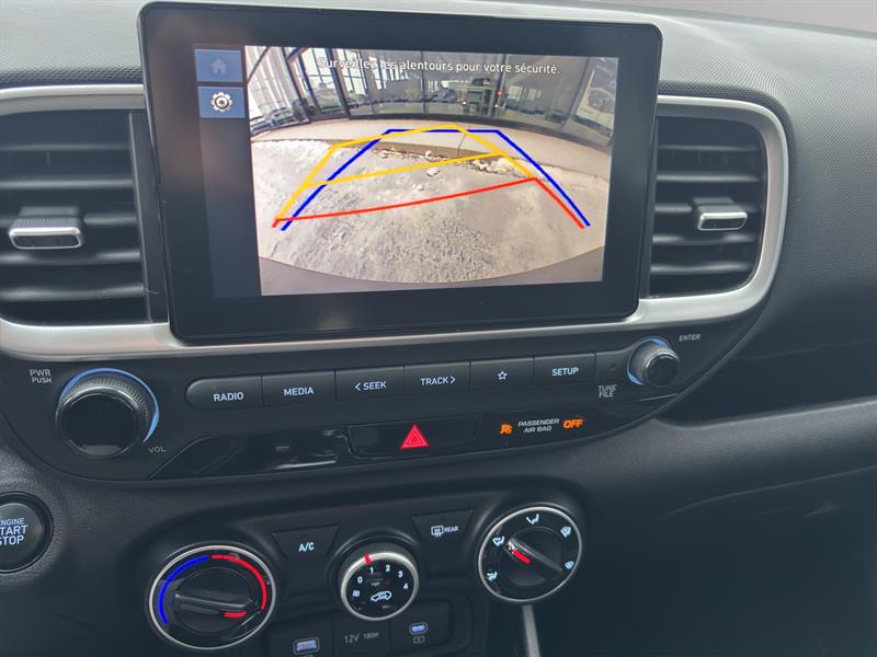 hyundai Venue 2023 - 16