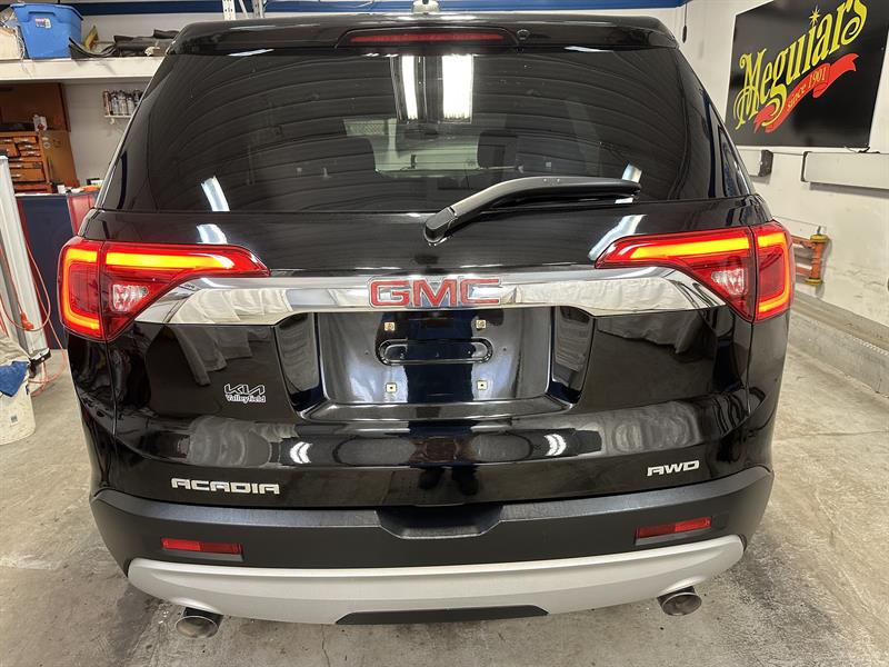 gmc Acadia 2019 - 18