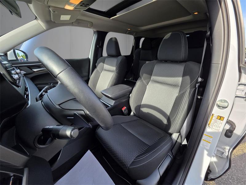 mitsubishi Outlander 2025 - 21