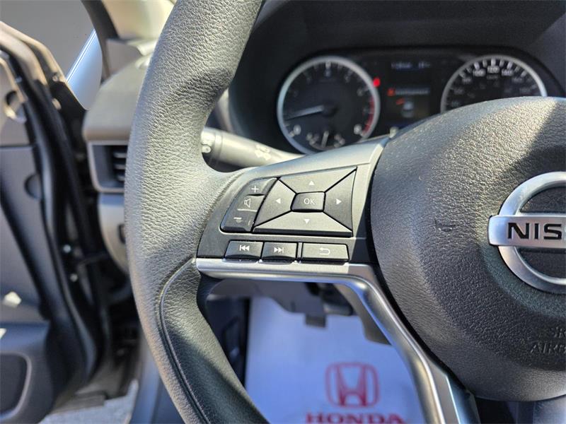 nissan Sentra 2023 - 12