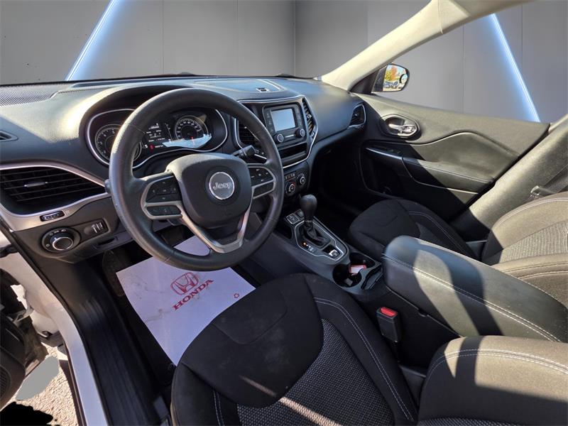 jeep Cherokee 2019 - 9