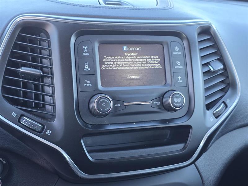 jeep Cherokee 2019 - 16