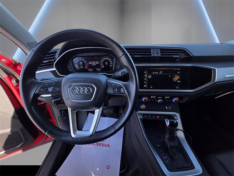 audi Q3 2019 - 10