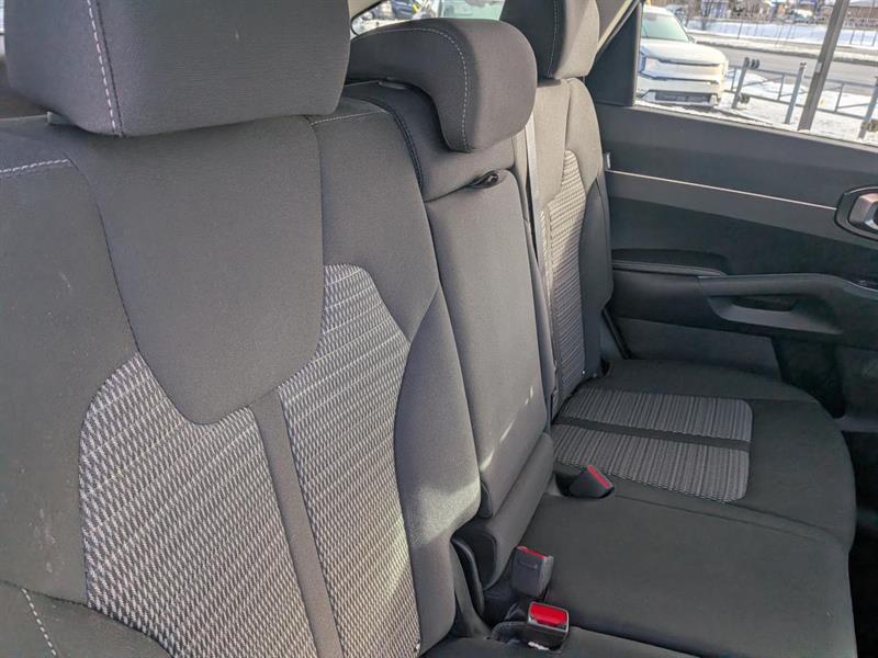 kia Sorento 2025 - 21