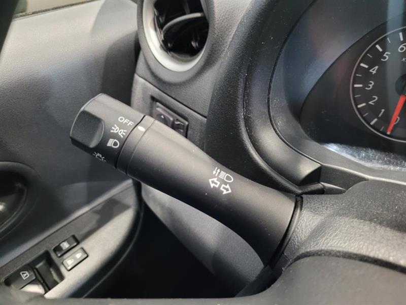 nissan Micra 2015 - 9