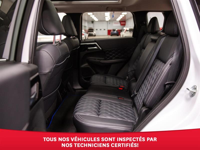 mitsubishi Outlander 2024 - 17