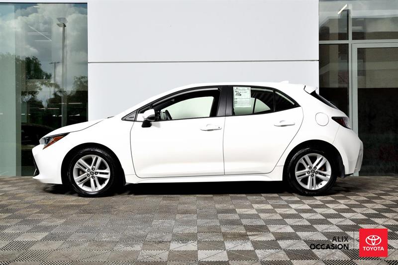 toyota Corolla Hatchback 2022 - 3