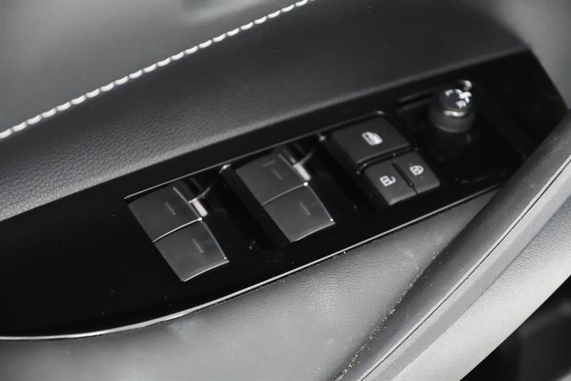 toyota Corolla Hatchback 2022 - 14