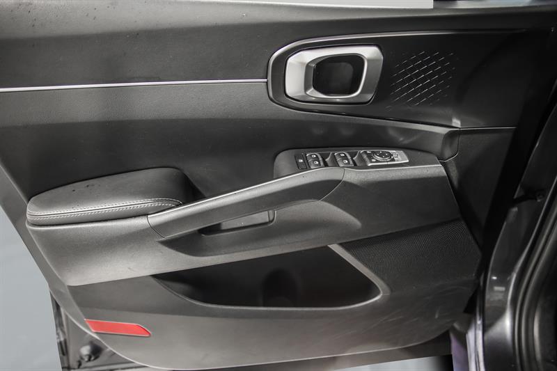 kia Sorento 2022 - 11