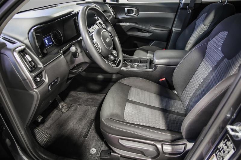 kia Sorento 2022 - 16