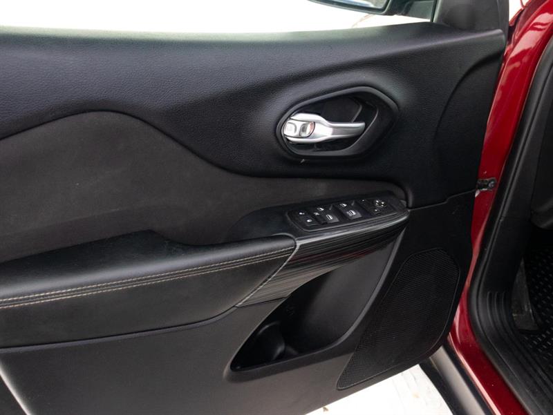 jeep Cherokee 2016 - 11