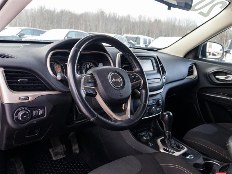 jeep Cherokee 2016 - 13