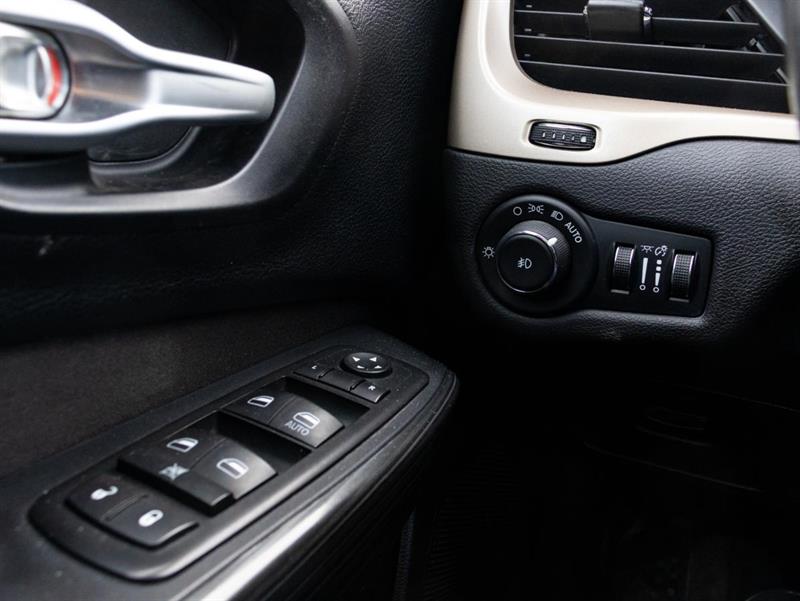 jeep Cherokee 2016 - 16