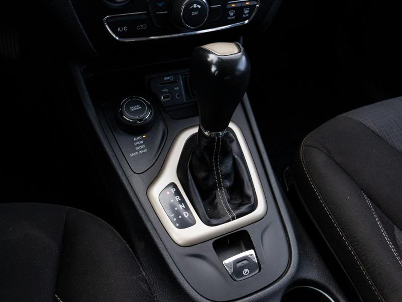 jeep Cherokee 2016 - 21