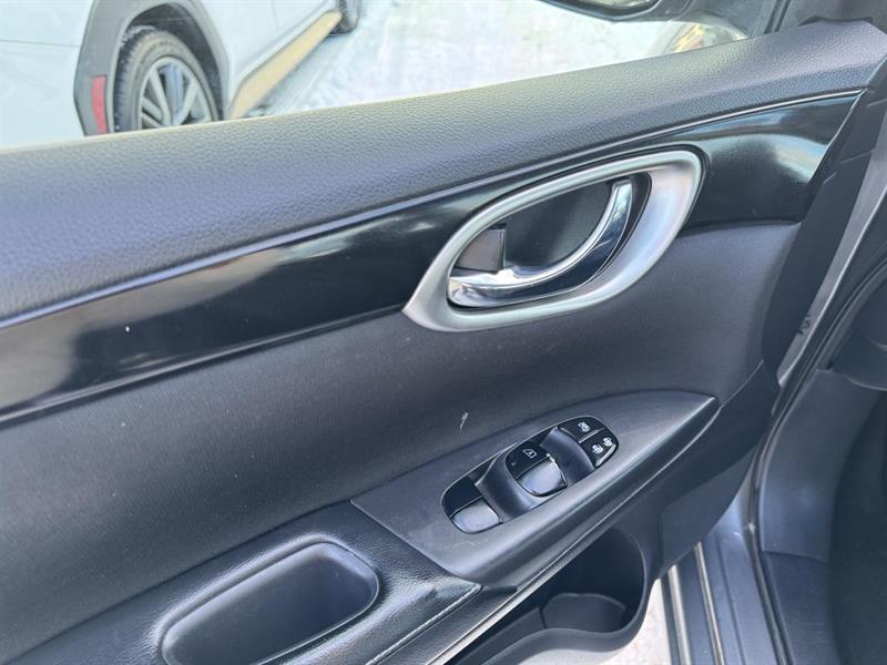 nissan Sentra 2017 - 9