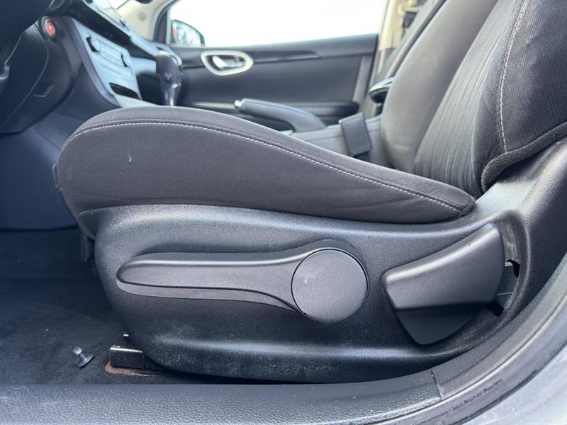 nissan Sentra 2017 - 11