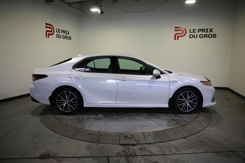 toyota Camry 2021 - 2