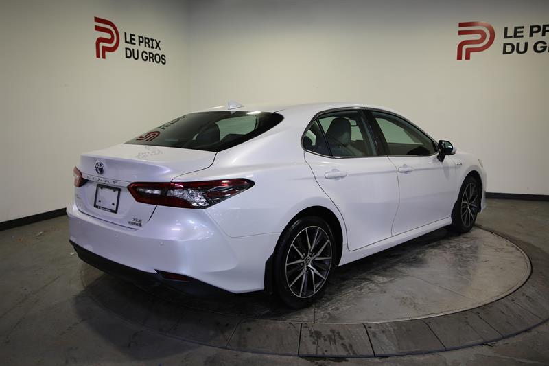 toyota Camry 2021 - 3