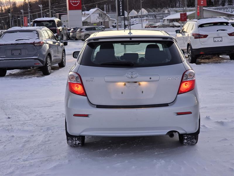 toyota Matrix 2010 - 4