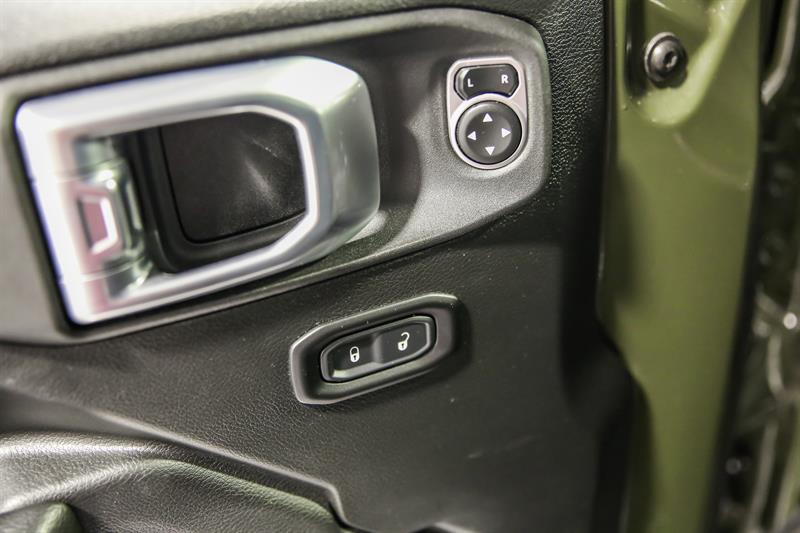 jeep Wrangler 2022 - 12