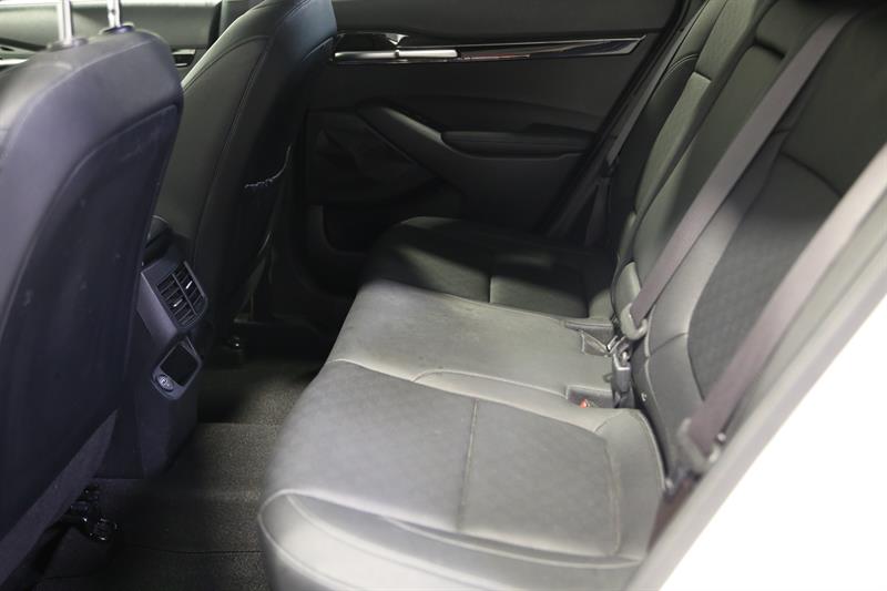 kia Seltos 2022 - 18