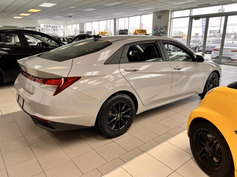 hyundai Elantra 2022 - 9