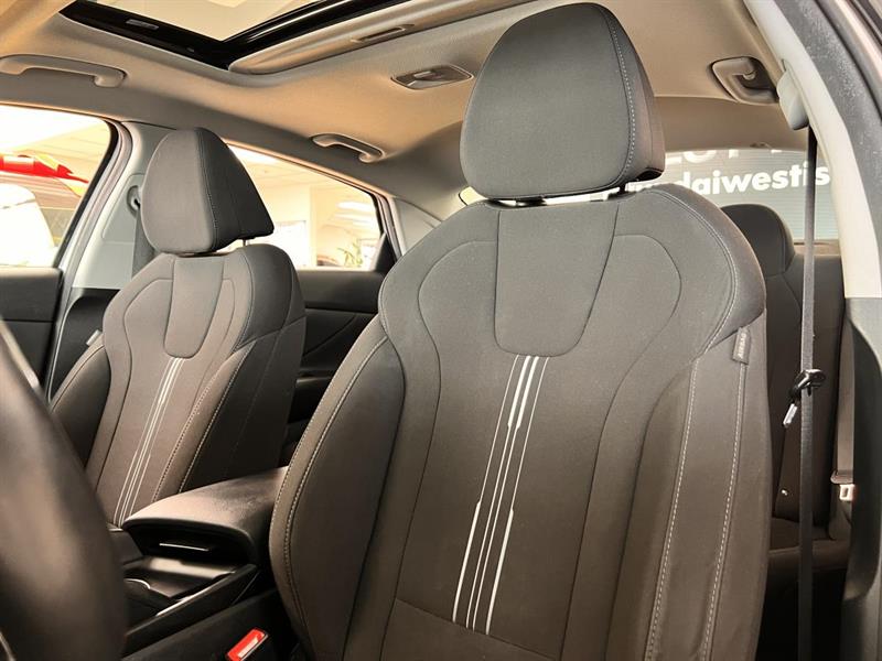 hyundai Elantra 2022 - 18