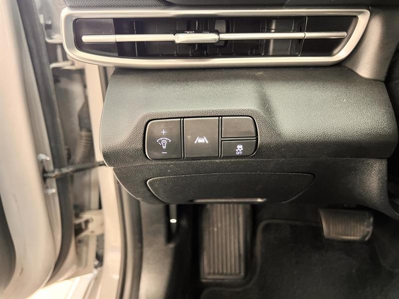 hyundai Elantra 2022 - 28