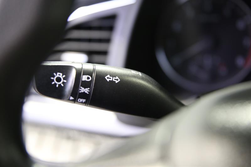 hyundai Elantra 2018 - 16