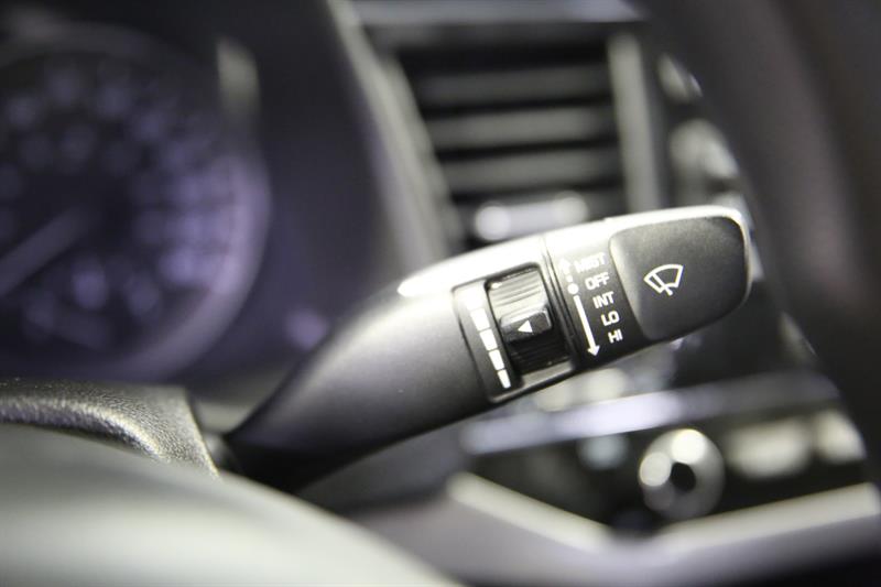 hyundai Elantra 2018 - 17