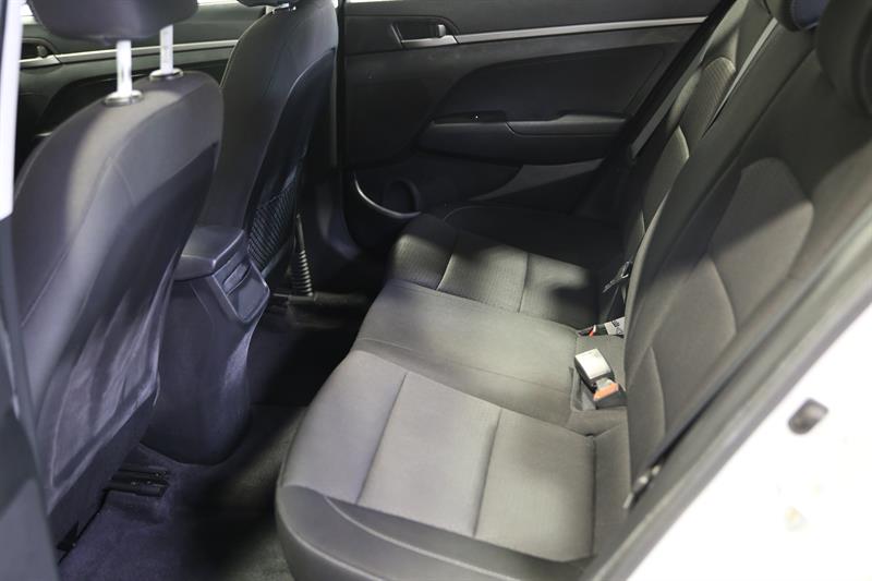 hyundai Elantra 2018 - 22