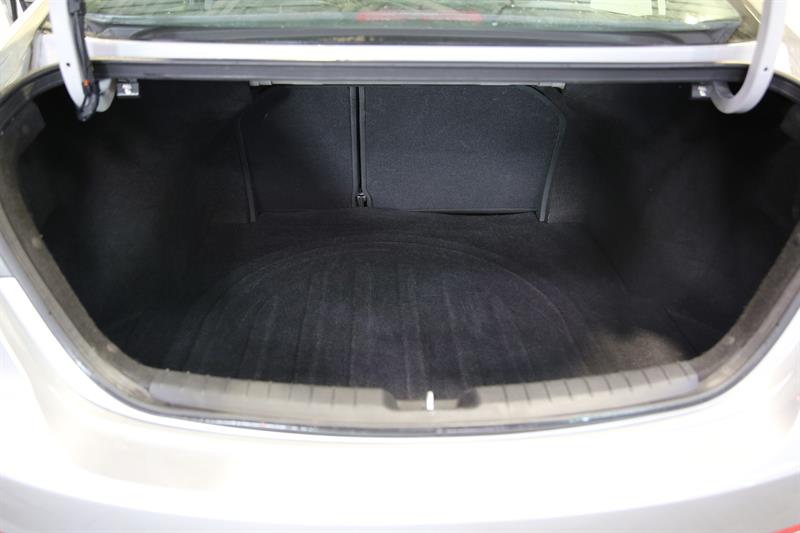 hyundai Elantra 2018 - 23