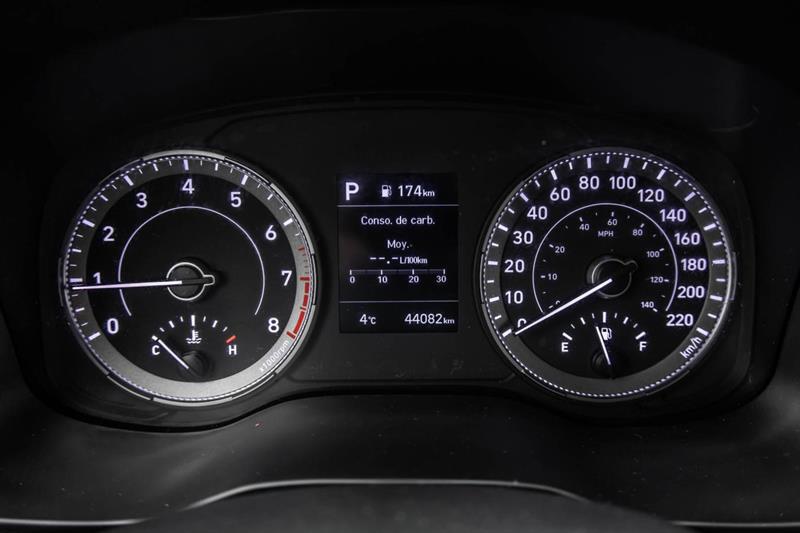 hyundai Venue 2022 - 15