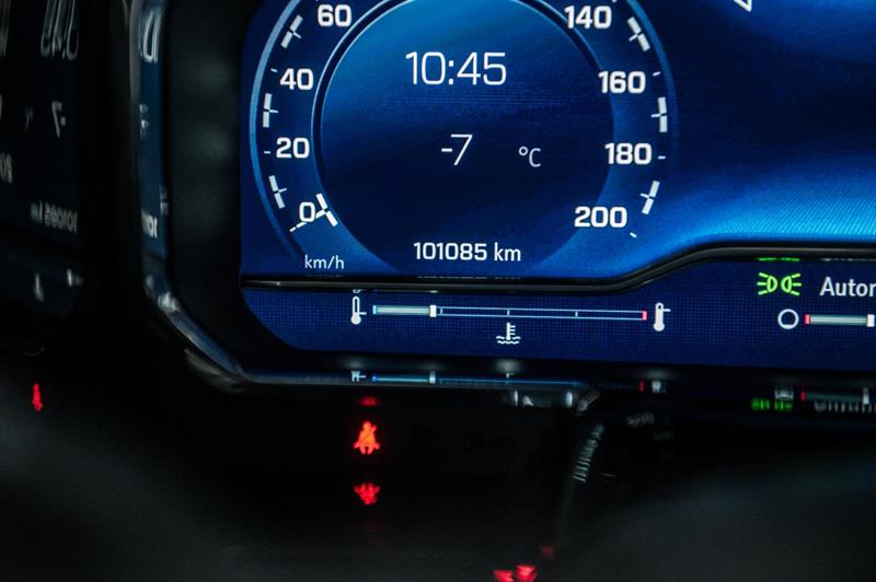 chevrolet Silverado 1500 2023 - 17